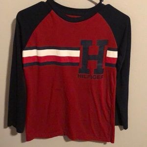 Long sleeve boy shirt.